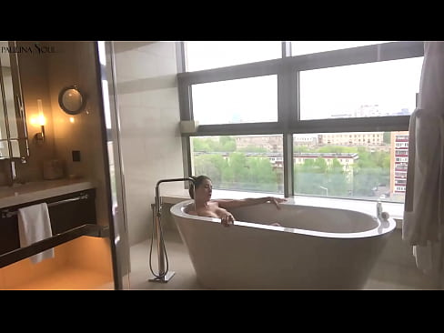 ❤️ Riesiges Babe wichst leidenschaftlich ihre Muschi im Badezimmer ❤❌ Super sex bei uns de.pornmega.ru ﹏